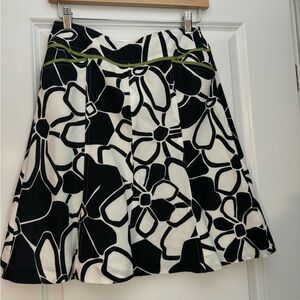 Ann Taylor Floral A-line Skirt in Size 2P